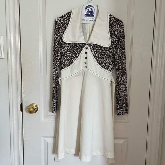 VINTAGE CREME & CHEETAH PRINT DRESS - Picture 4 of 7